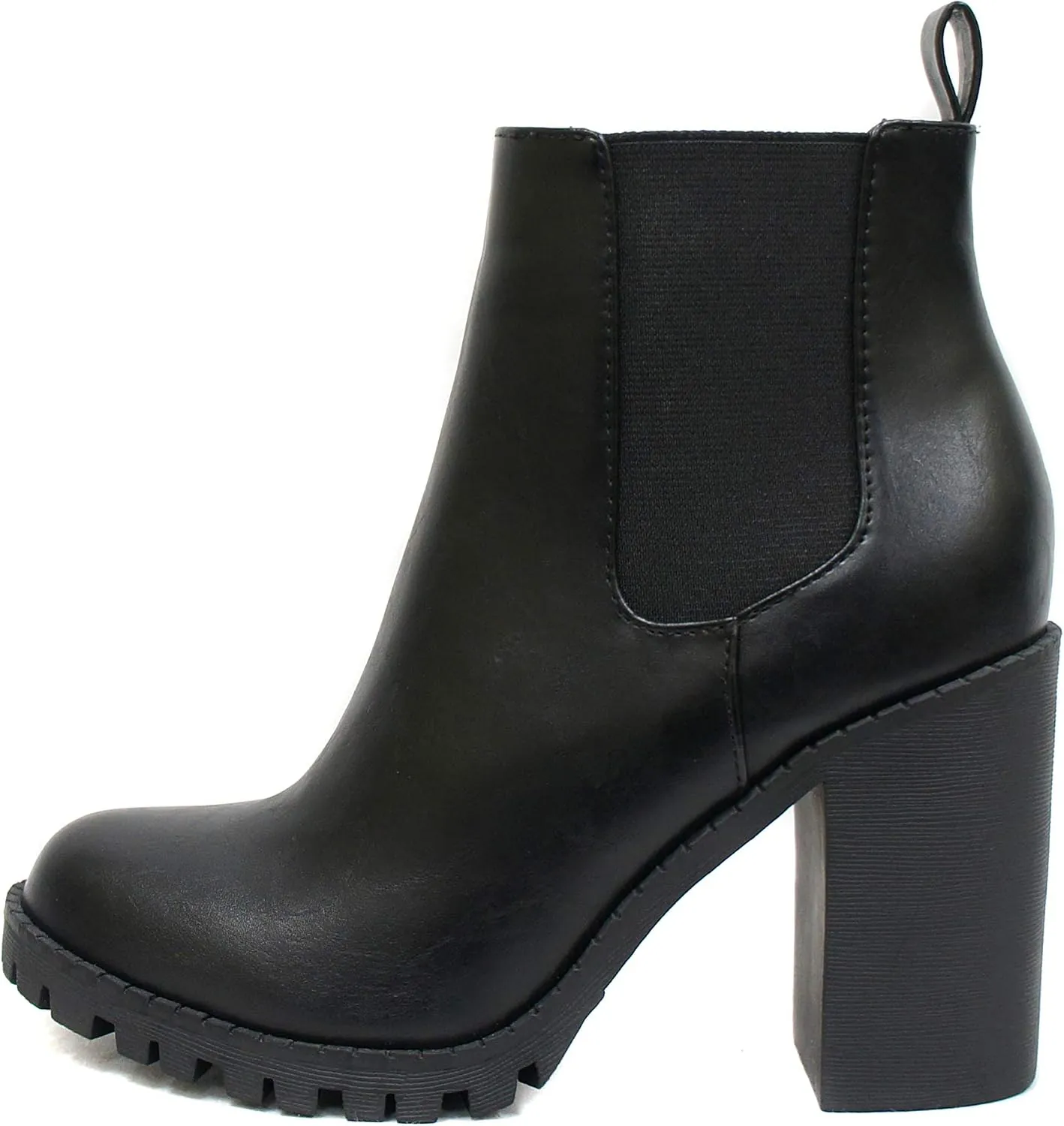 Soda Chelsea boots for R&B Tour 2026 concert